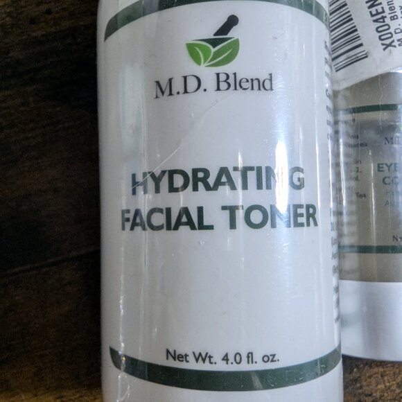 M.D. Blend Trio Set - Toner/Eye Serum/Face Serum - Picture 2 of 4